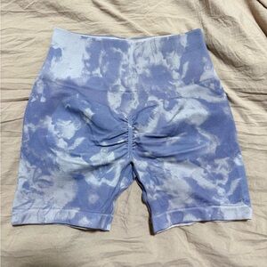 Darc sport - She Pump Shorts in Lilac and White